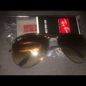Ray-Ban Aviator Classic RB3025